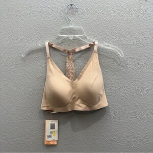 NWT True & Co. Bra Beige Lace Bralette Medium Nude Soft Padded